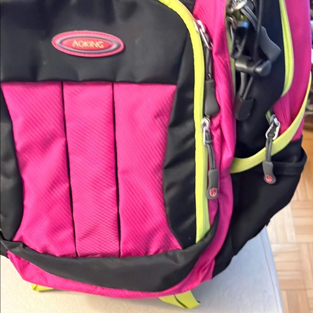 Aoking Pink and Black Backpack in great condition